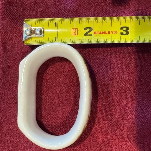 Vintage 1980 Set of 12 Genuine Bone China Napkin Rings with Roses Floral Taiwan - Picture 9 of 11